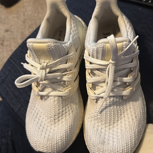 In good condition all whit ultra boost 6.5 - Picture 3 of 4